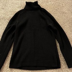 H&M Men's Small Black Turtleneck